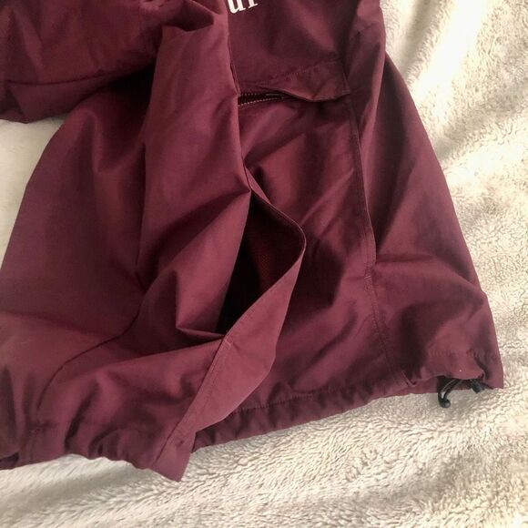 NWOT HUF MENS MAROON SMALL HOODED HALF ZIP WINDBREAKER W ELASTIC AND 3 POCKETS - Picture 10 of 10
